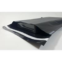 Plastová obálka 325 x 420mm, lepicí klopa, černá, 100 ks Plastová obálka 325 x 420mm, lepicí klopa, černá, 100 ks