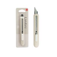 Nůž odlamovací Deli Linfini EM520, 135mm, krémová Nůž odlamovací Deli Linfini EM520, 135mm, krémová
